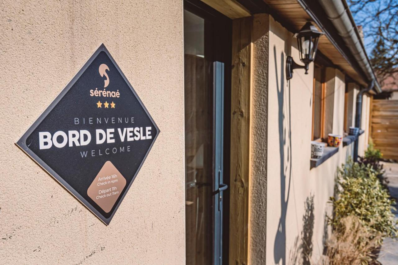 Gîtes Sérénaé avec vue sur rivière Val de Vesle Esterno foto