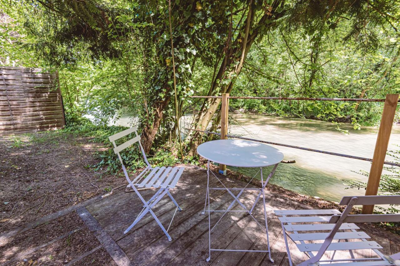 Gîtes Sérénaé avec vue sur rivière Val de Vesle Esterno foto